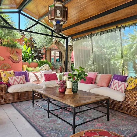 El Jardin De Gala * Castejon de Monegros