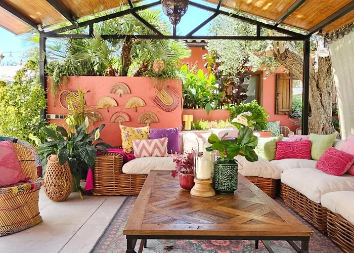 Dom wakacyjny El Jardin De Gala